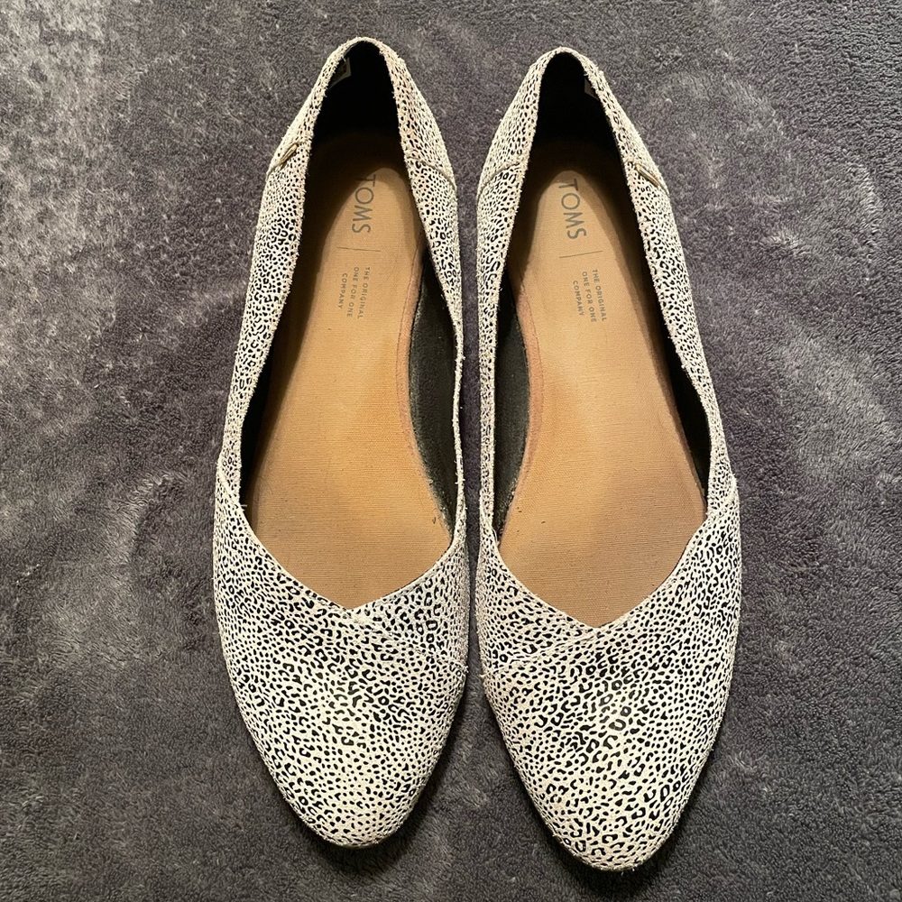 TOMS Jutti Neat Flats